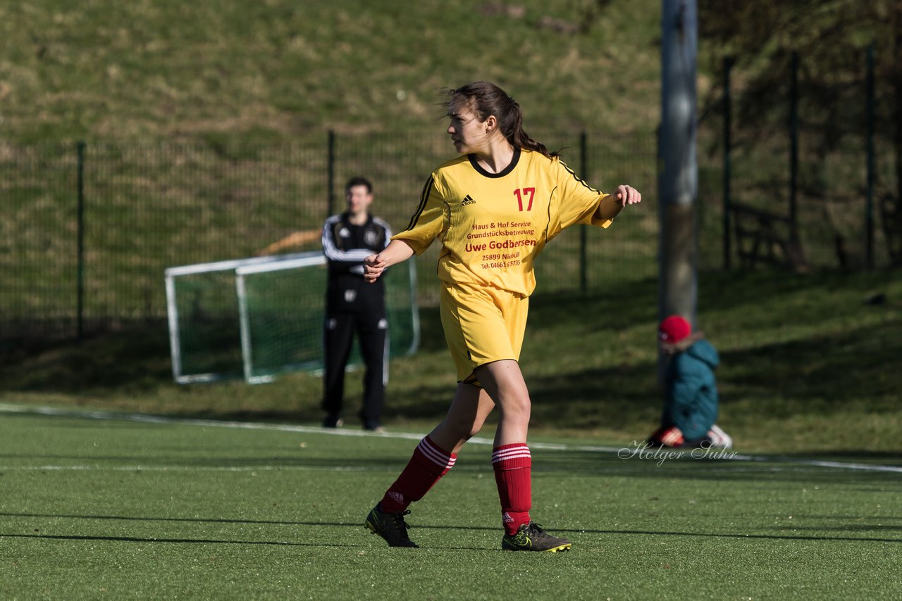 Bild 150 - B-Juniorinnen SG Weststeinburg/Bei - SV Fisia 03 : Ergebnis: 1:2